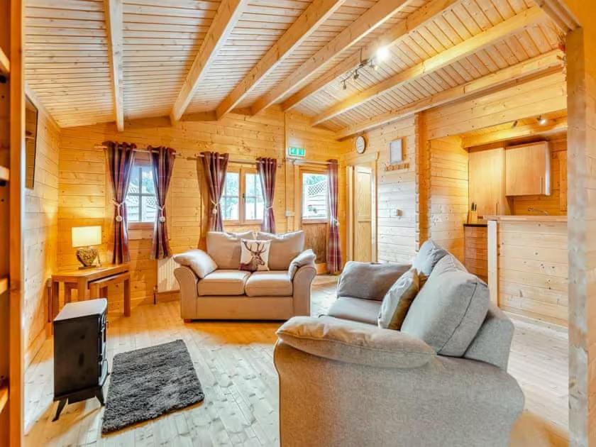 Lochinvar - Clydesdale Log Cabin With Hot Tub Эйрдри Экстерьер фото